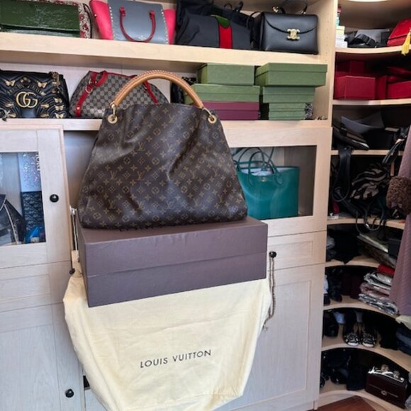 Louis Vuitton LV Monogram Artsy - Picture 4 of 16